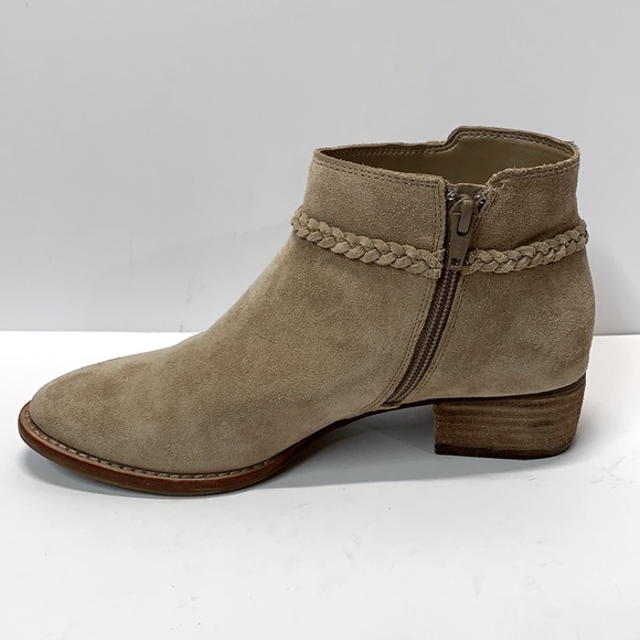 FINAL Price! New condition🪶Suede Leather Boots by Gianni Bini - Picture 5 of 14